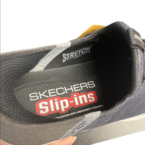 Skechers Men’s Vegan Slip-in Sneakers - Picture 8 of 8